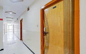 Oyo 27695 Hotel Relation