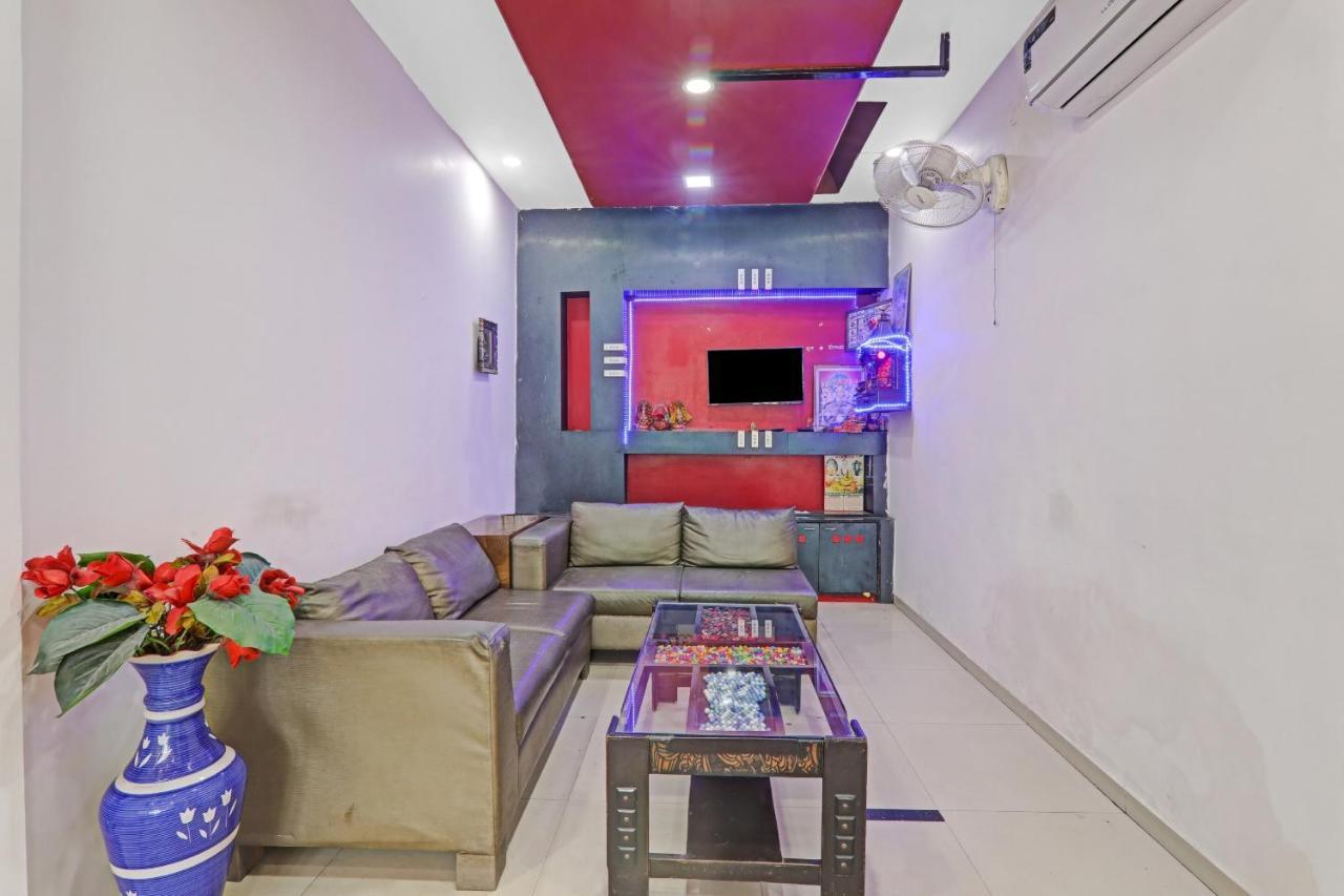 Oyo 27695 Hotel Relation Kanpur Exterior photo