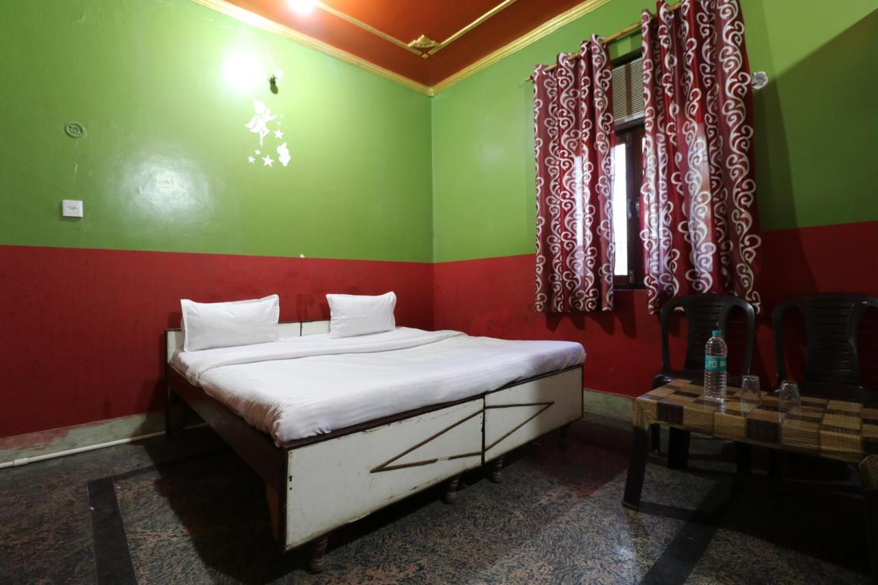 Oyo 27695 Hotel Relation Kanpur Exterior photo