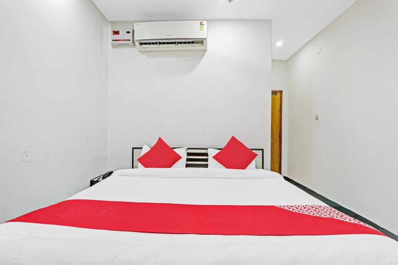 Oyo 27695 Hotel Relation Kanpur Exterior photo