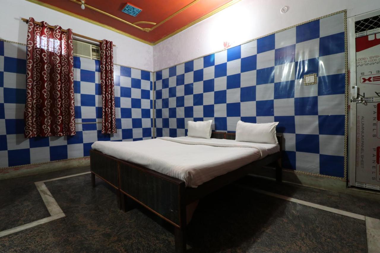 Oyo 27695 Hotel Relation Kanpur Exterior photo