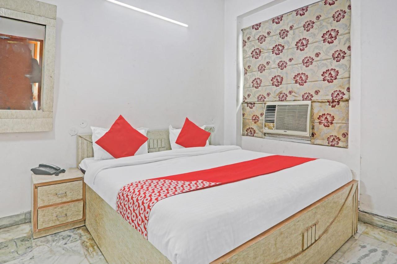 Oyo 27695 Hotel Relation Kanpur Exterior photo