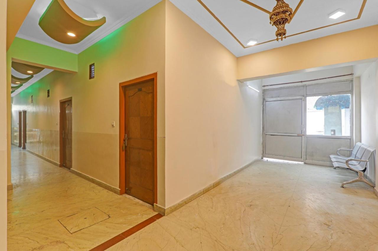Oyo 27695 Hotel Relation Kanpur Exterior photo