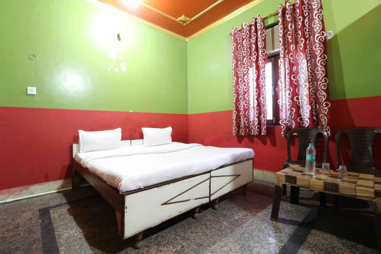 Oyo 27695 Hotel Relation Kanpur Exterior photo
