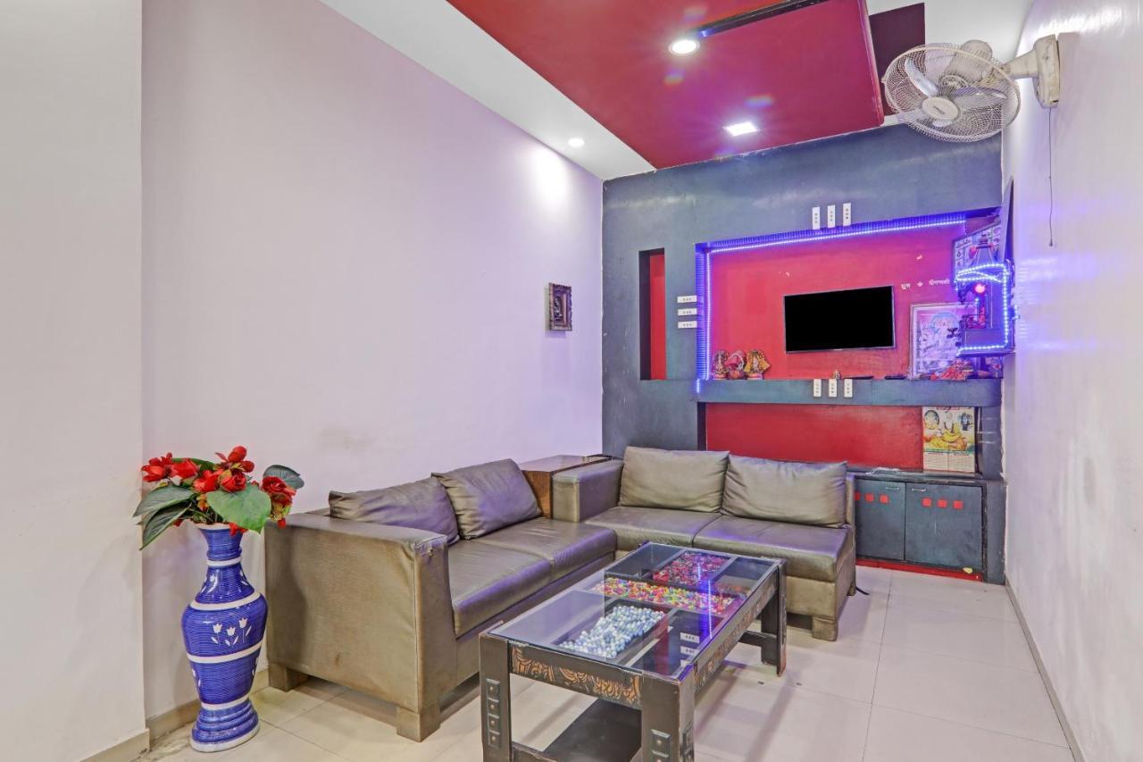 Oyo 27695 Hotel Relation Kanpur Exterior photo